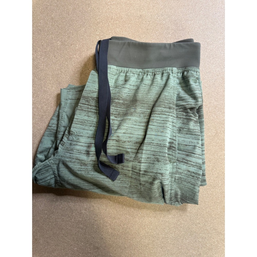 Lululemon Mens THE Short 9 Linerless Sage Green Space Dye Athletic Training M